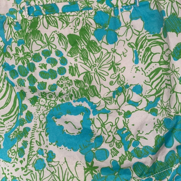 Lilly Pulitzer “It’s a Zoo” Callahan Limeade Shorts - 4 - Picture 9 of 14